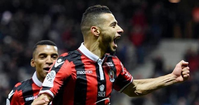 转会市场中 转会市场中