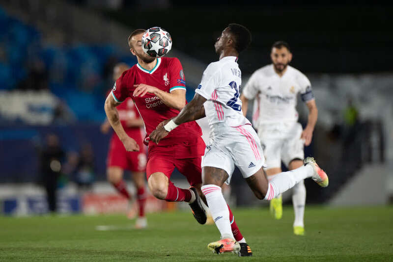 他以图表复 他以图表复